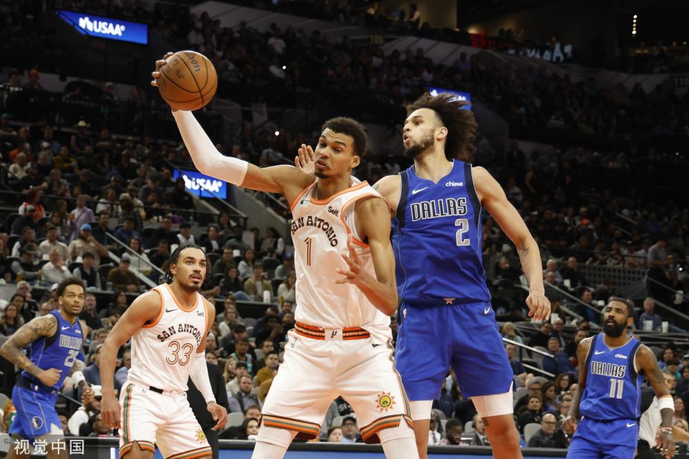 形成了一股 形成了一股