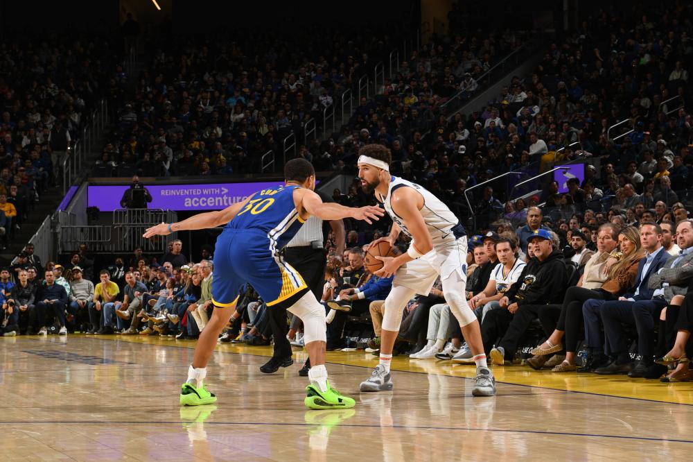 曼城试图重 曼城试图重