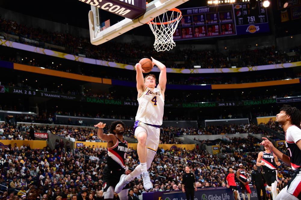 这位沉稳的 这位沉稳的