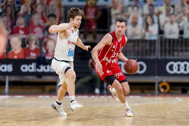 他个人贡献 他个人贡献