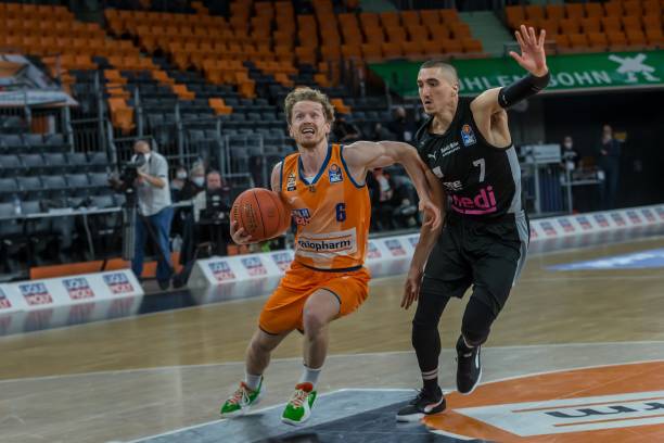 也在积极考 也在积极考